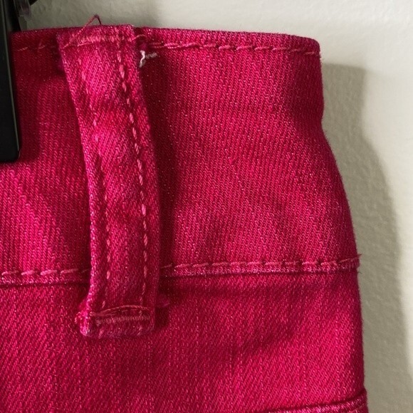 Style & Co Pink Capri Jeans Stretchy Barbiecore Embroidery Brass Stud Detail - Picture 8 of 14